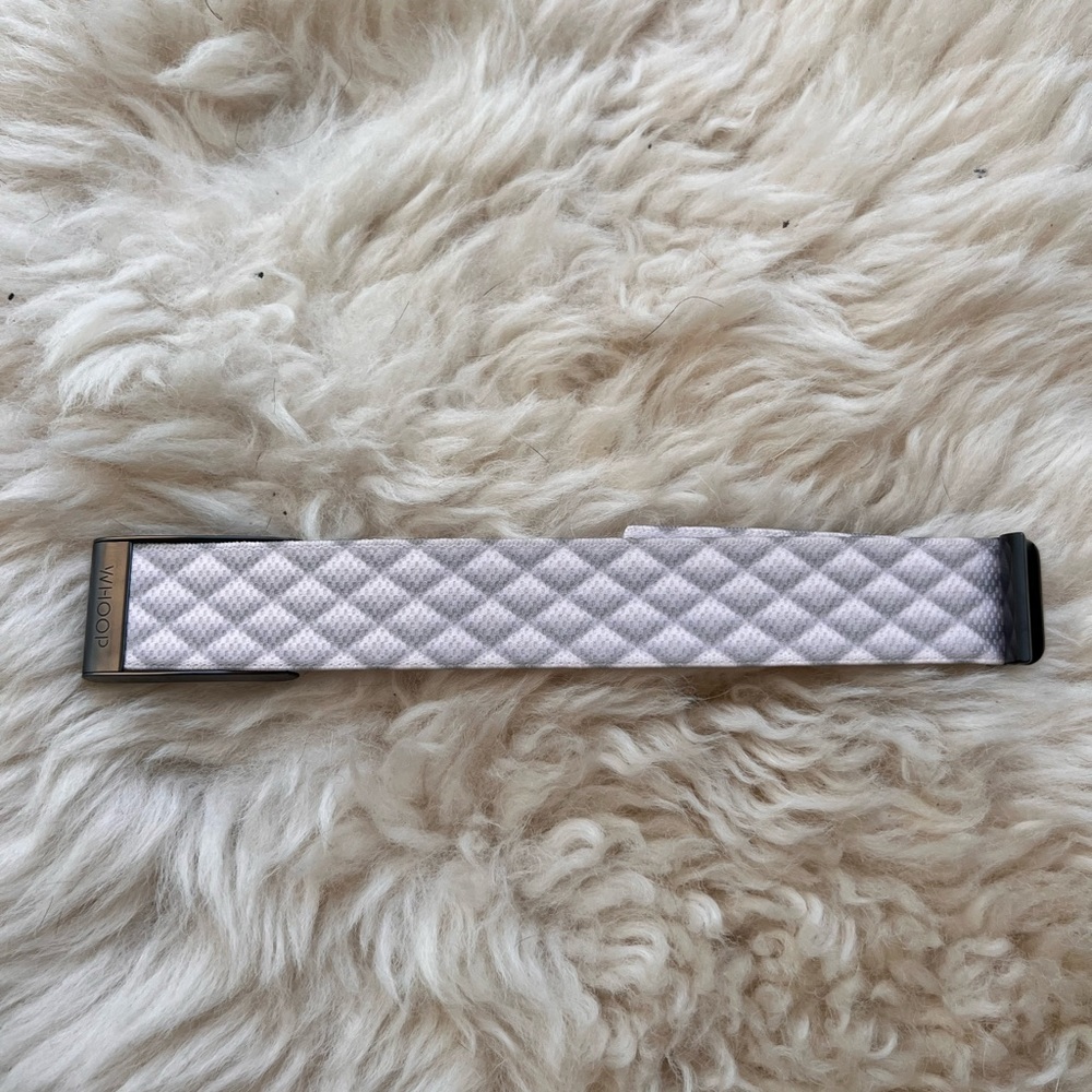 WHOOP SUPERKNIT BAND IN GEO PRINT WHITE & GRAY